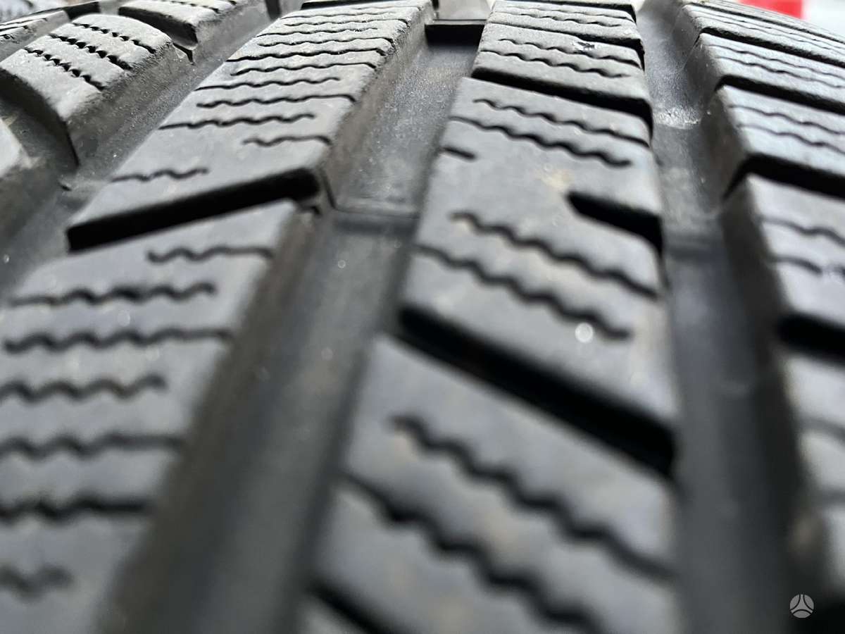 Toyo Snoprox S954, winter 225/40 R18