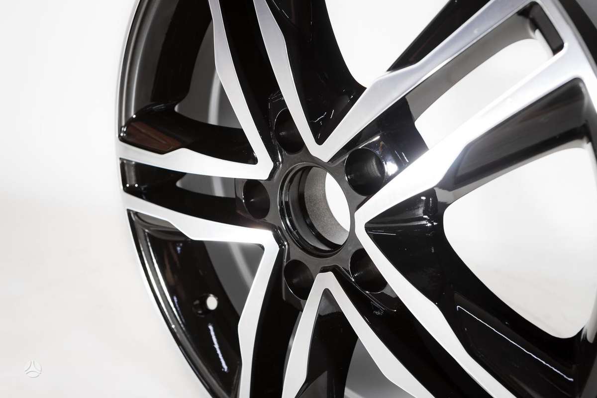 Volkswagen, light alloy, R17