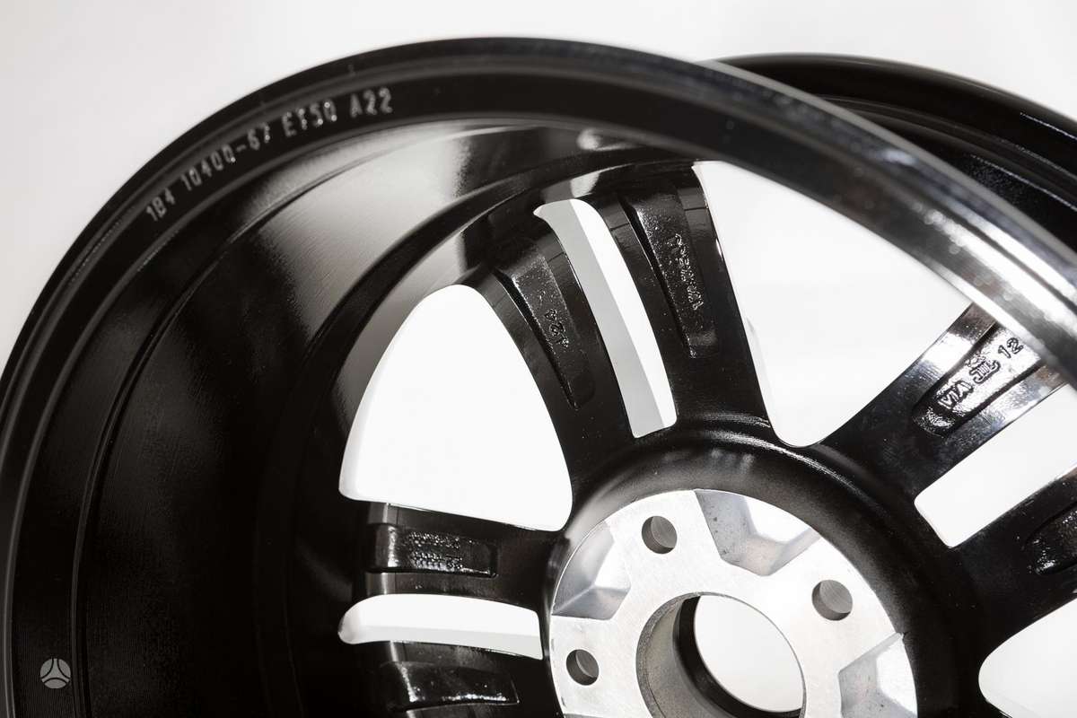 Volkswagen, light alloy, R17