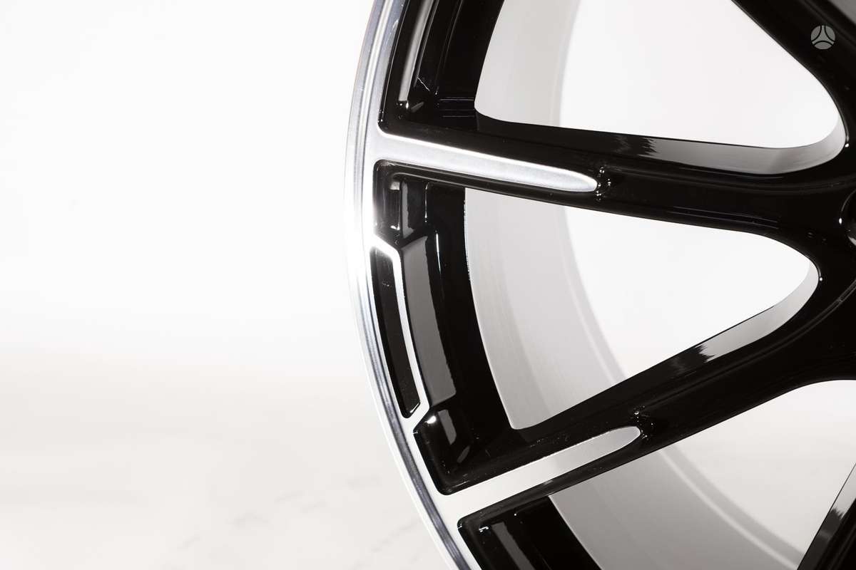 Mercedes-Benz, light alloy, R22