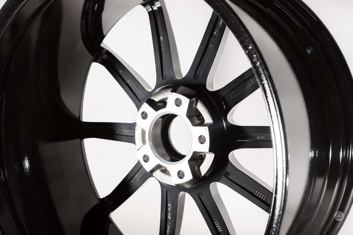 Mercedes-Benz, light alloy, R22