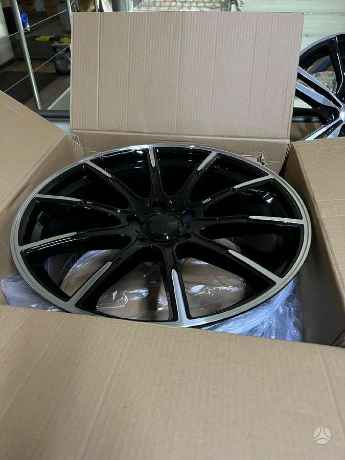 Mercedes-Benz, light alloy, R22