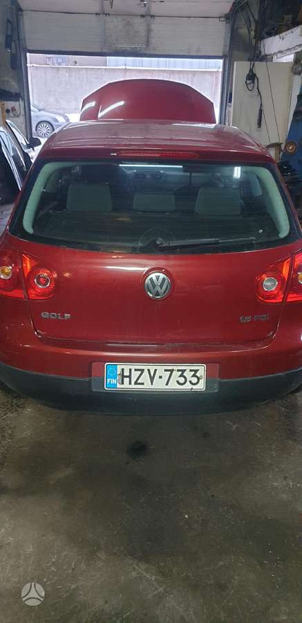 Volkswagen Golf по частям