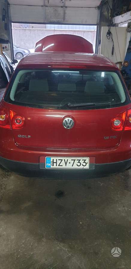 Volkswagen Golf rezerves daļās