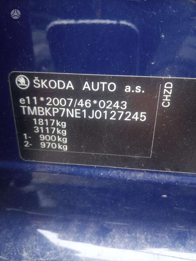Skoda Octavia body parts