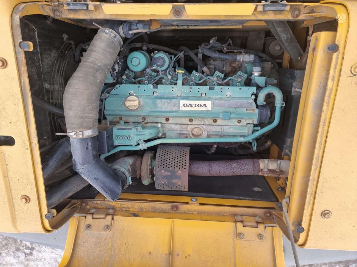 Volvo VOLVO EC210BLC, ekskavatoriai