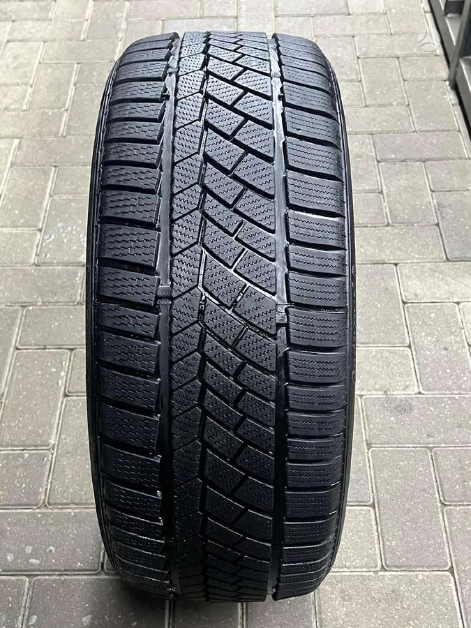 Continental WINTERCONTACT TS830P, winter 235/40 R19
