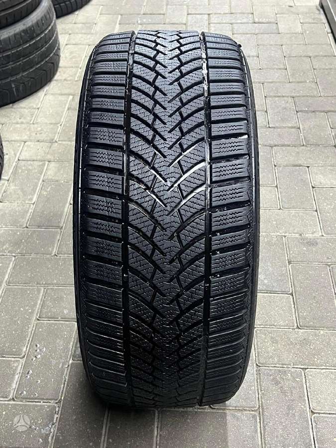 Semperit SPEED-GRIP 3, winter 235/40 R19