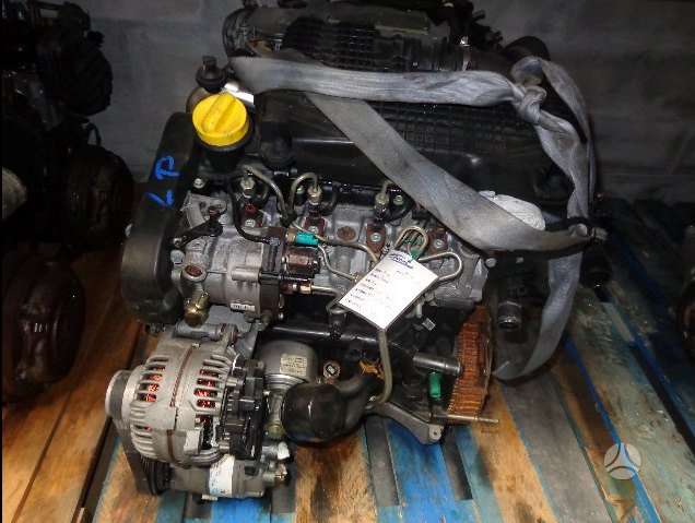 Renault Logan по частям