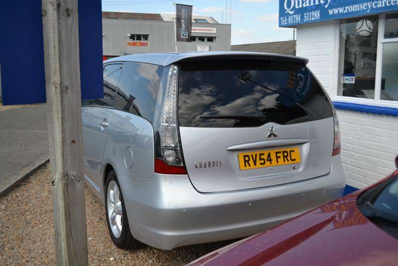 Mitsubishi Grandis по частям