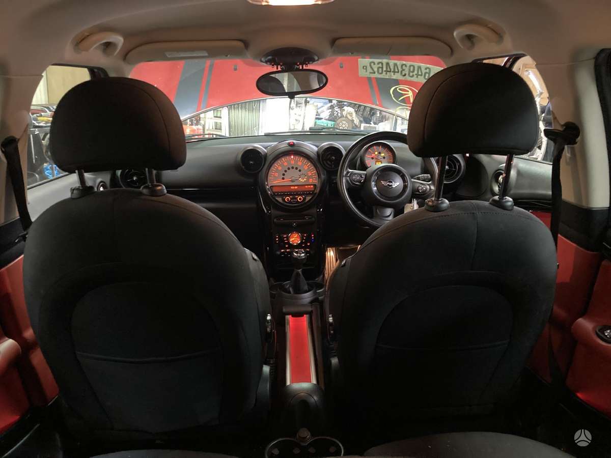 Mini Countryman dalimis