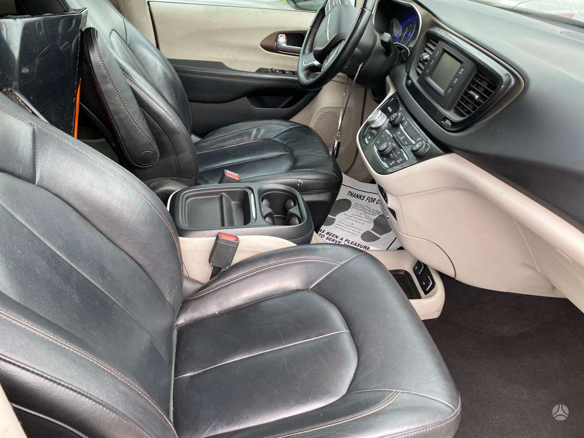 Chrysler Pacifica Dalimis
