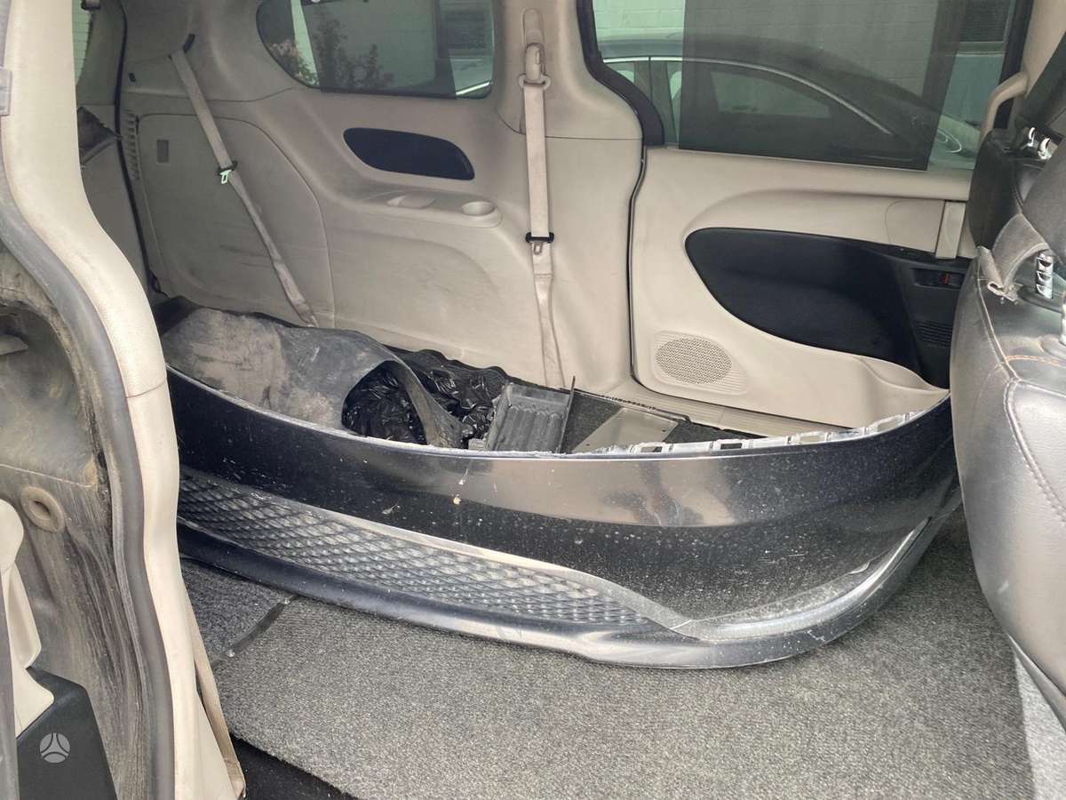 Chrysler Pacifica Dalimis