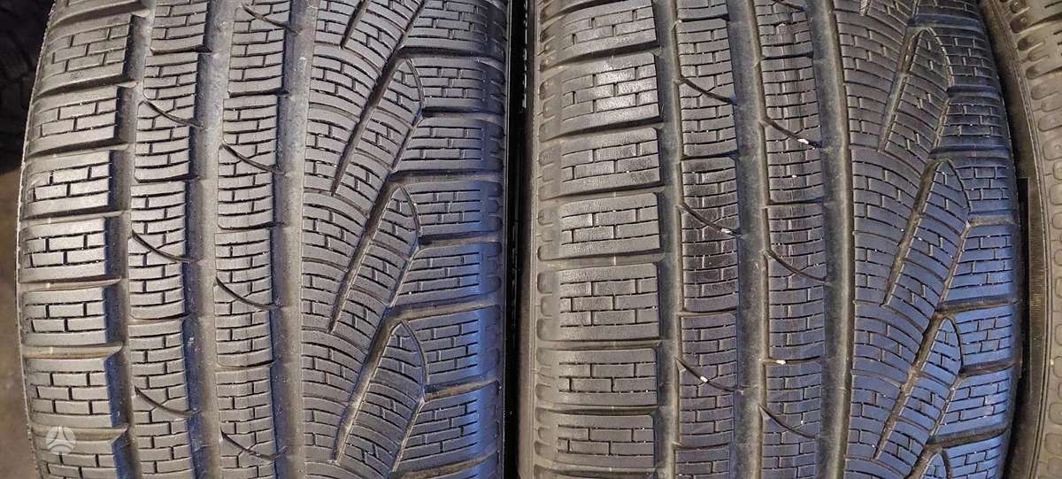 Pirelli, žieminės 235/40 R19