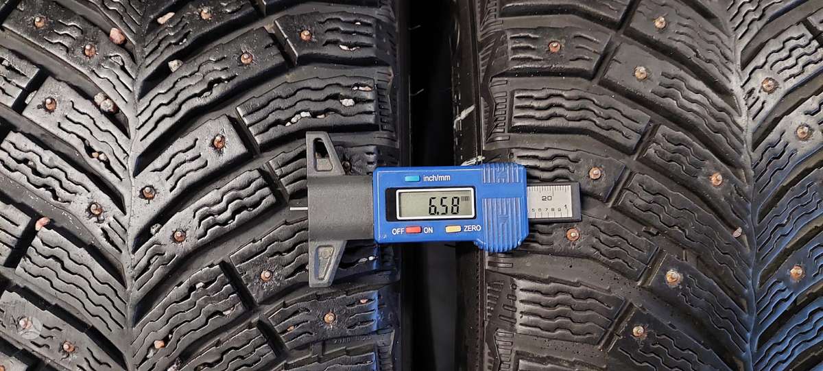 Michelin, žieminės 215/55 R17
