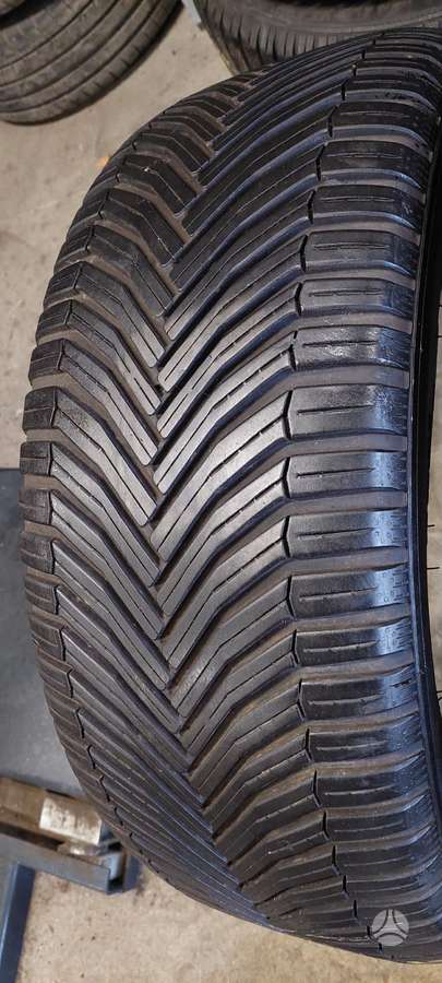 Michelin, universalios 245/45 R20