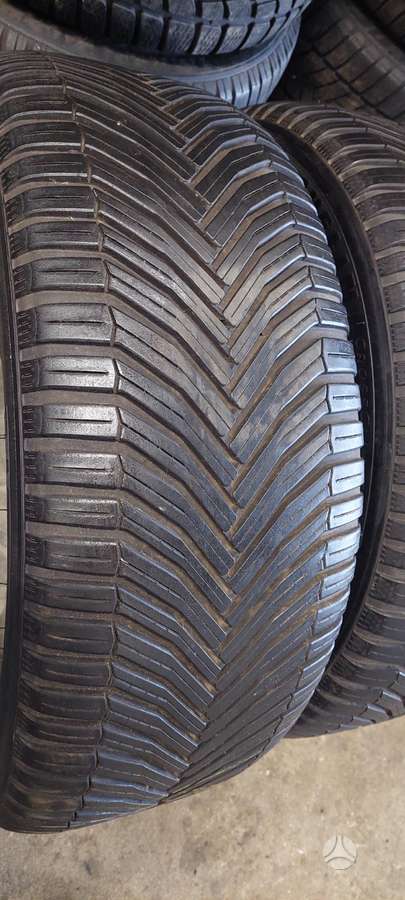 Michelin, universalios 245/45 R20