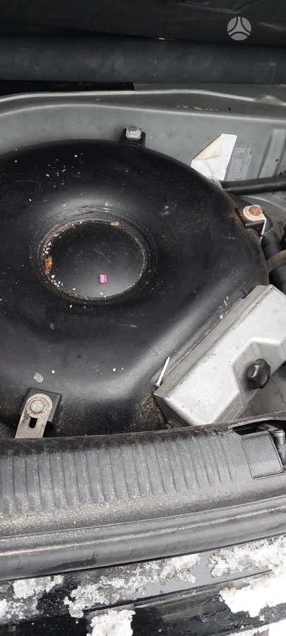 Audi A6 dalimis. Spalva ly9b variklio code bdw dezes code jfh dujos br