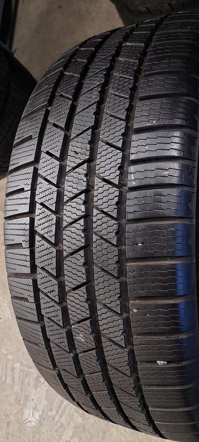 Continental, žieminės 275/40 R22