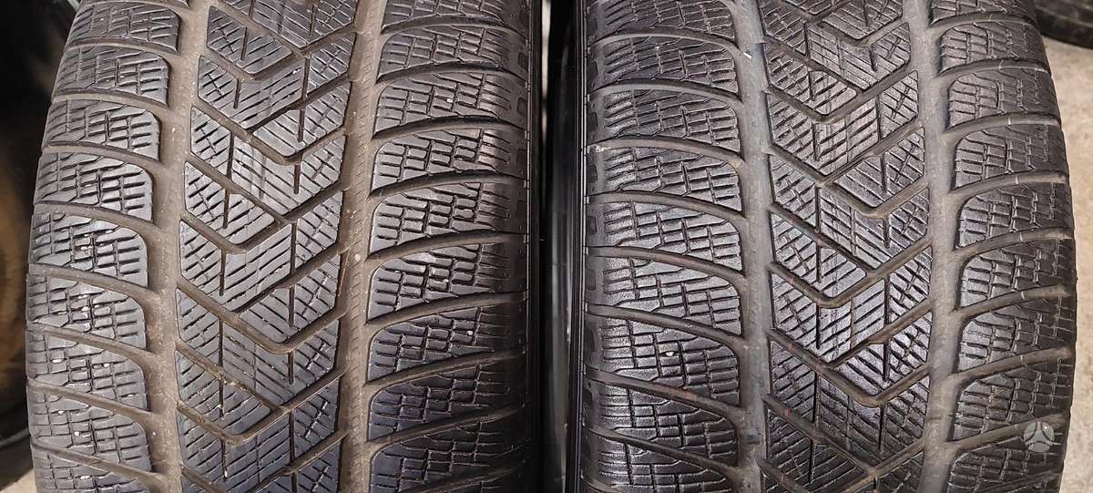 Pirelli, žieminės 255/55 R19