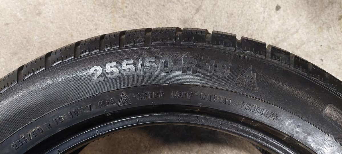 Continental, winter 255/50 R19
