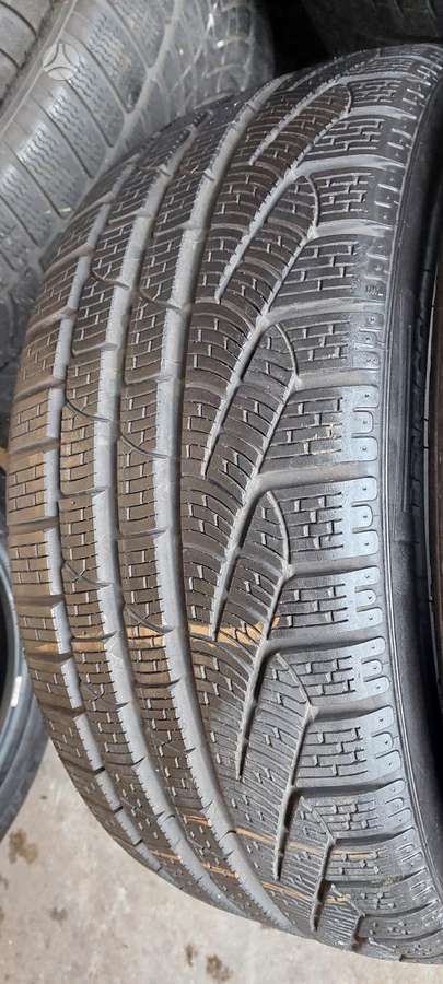 Pirelli, winter 245/35 R19