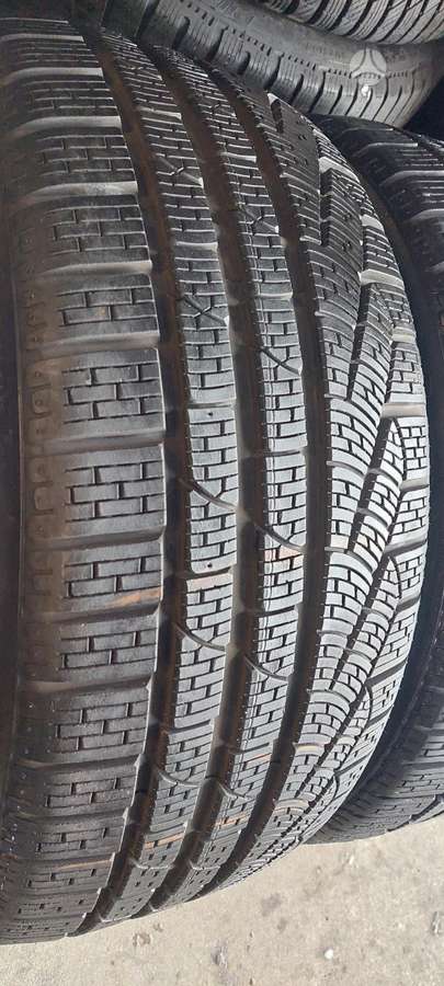 Pirelli, winter 245/35 R19
