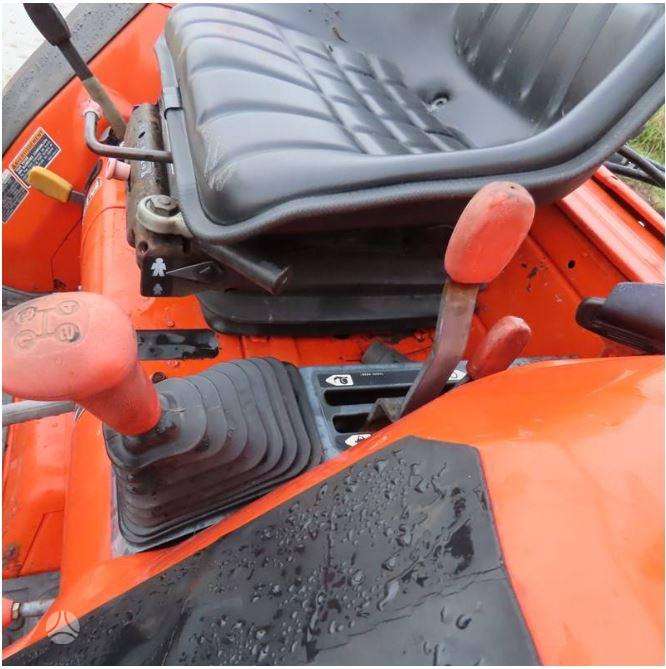 Kubota L3300, traktoriai