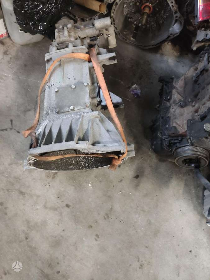 Iveco Dailly, krovininiai mikroautobusai