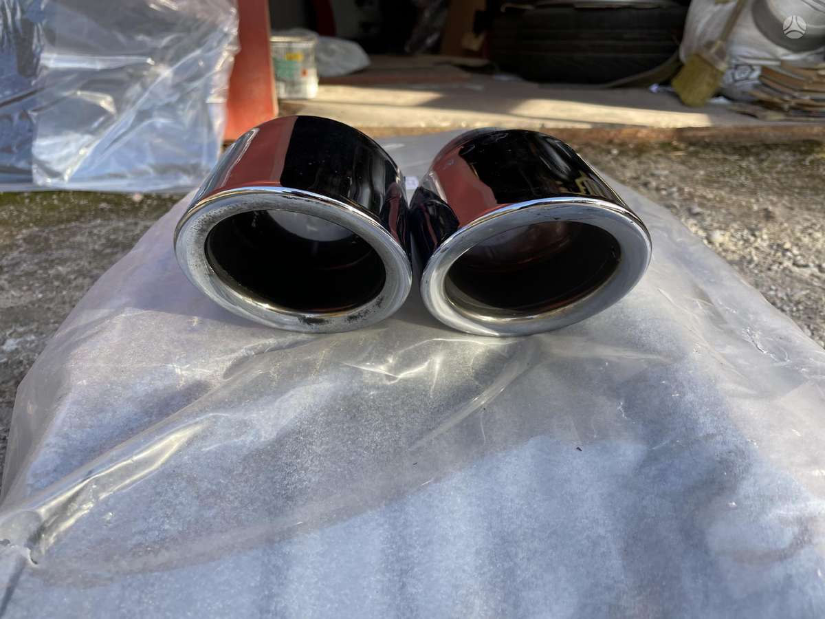 Porsche Macan body parts