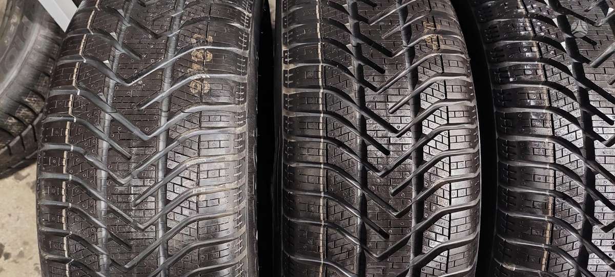 Pirelli, winter 195/55 R17