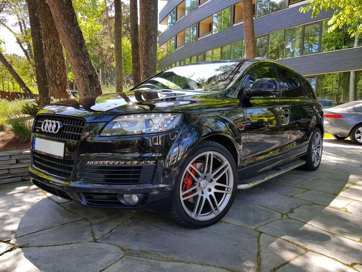 Audi Q7, 3.0 l., Внедорожник / Кроссовер
