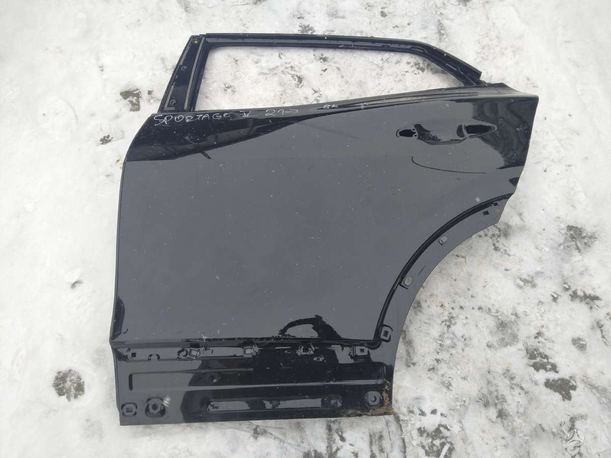 Kia Sportage front grill