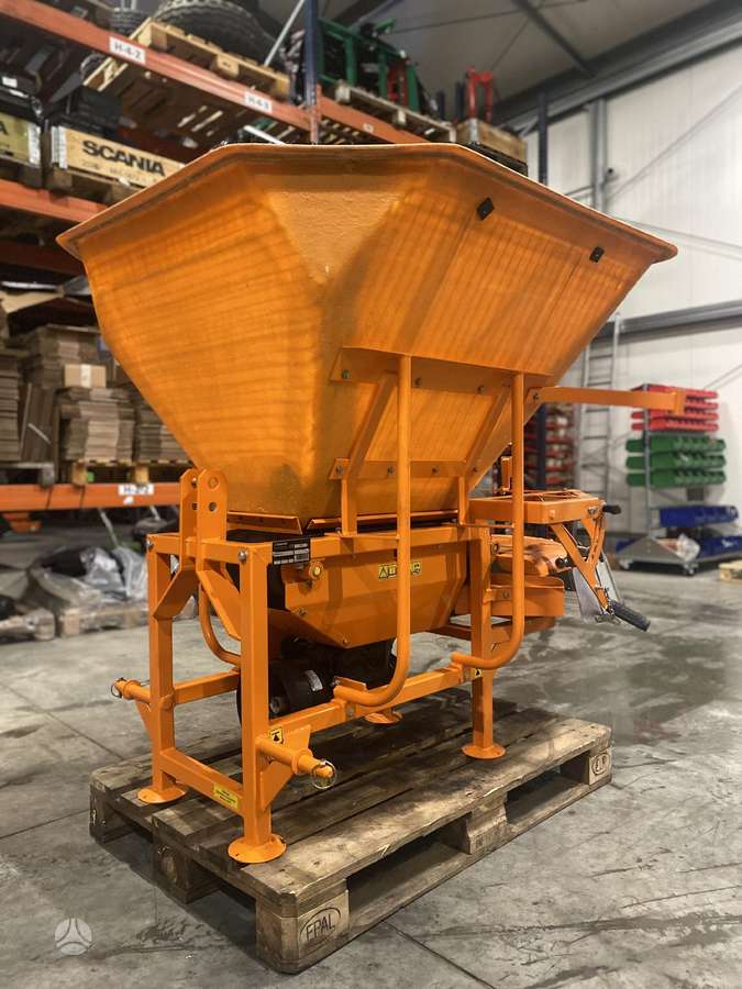 SAMASZ Sand, roadside maintenance vehicles