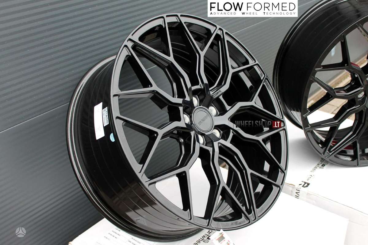 RIVIERA RF108 Gloss Black Flow Formed, light alloy, R23