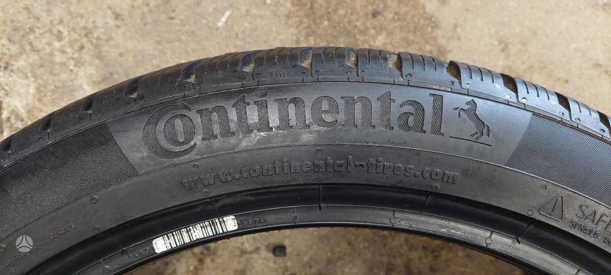Continental, winter 215/45 R18