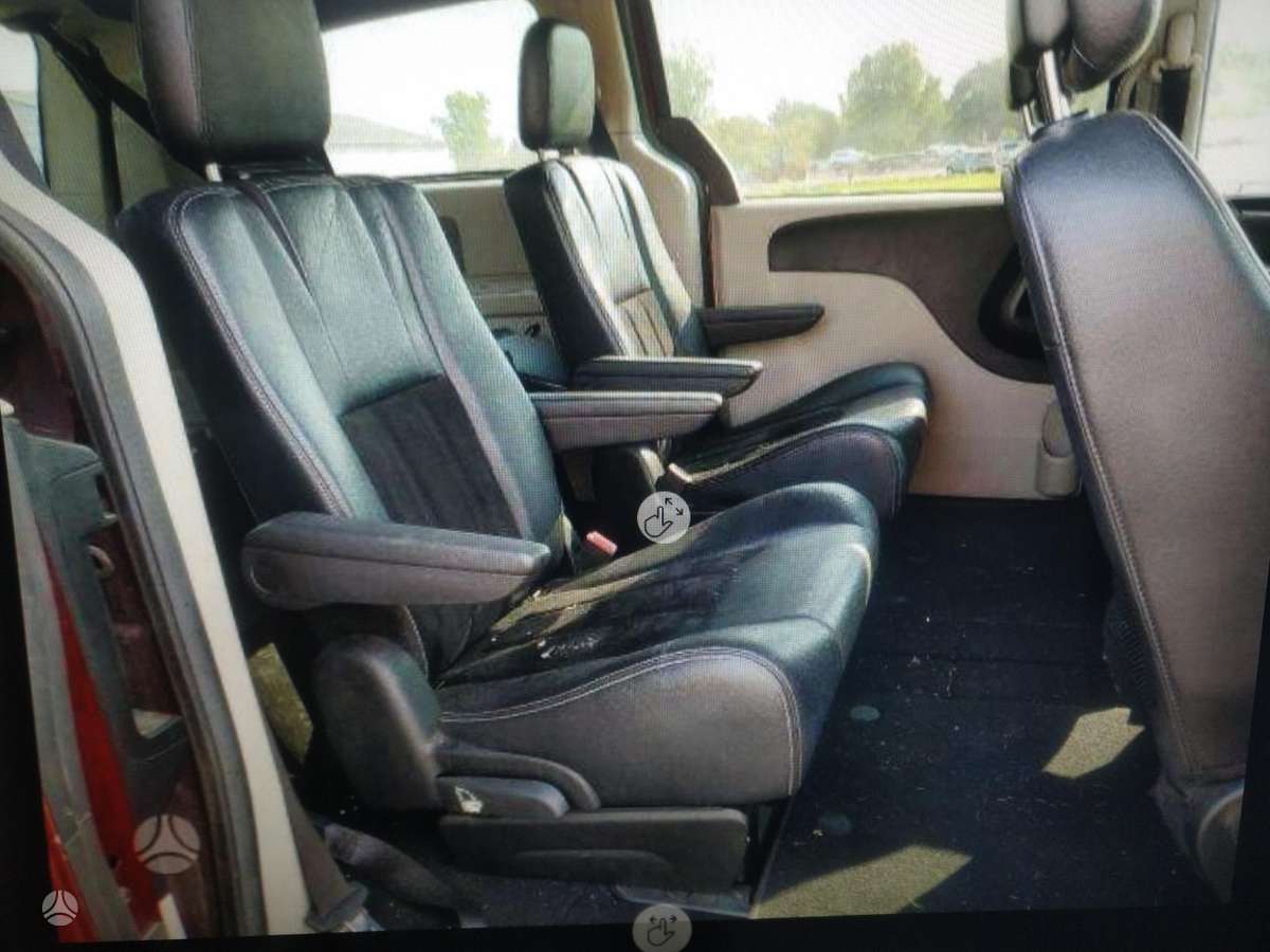 Dodge Grand Caravan по частям
