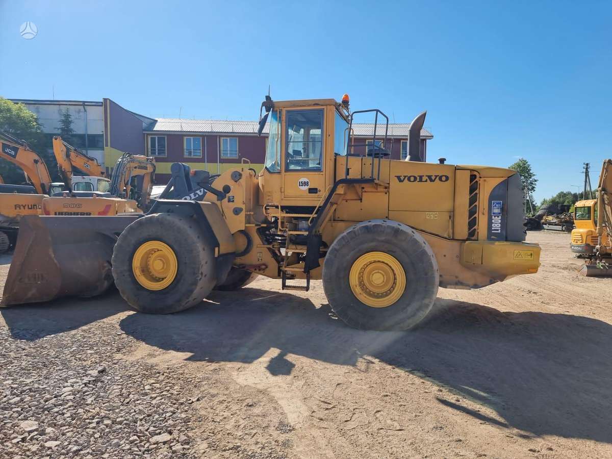 Volvo L180E, frontal loader