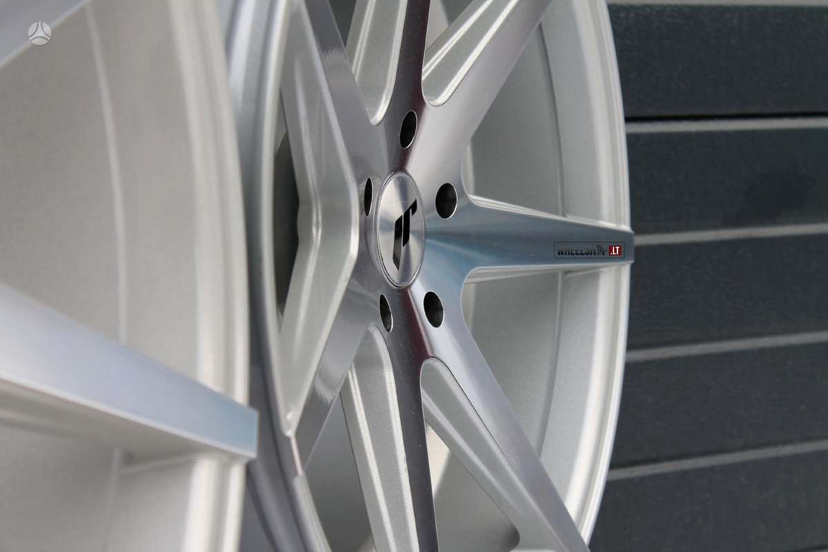 Japan Racing JR20 Silver Deep Concave, light alloy, R20