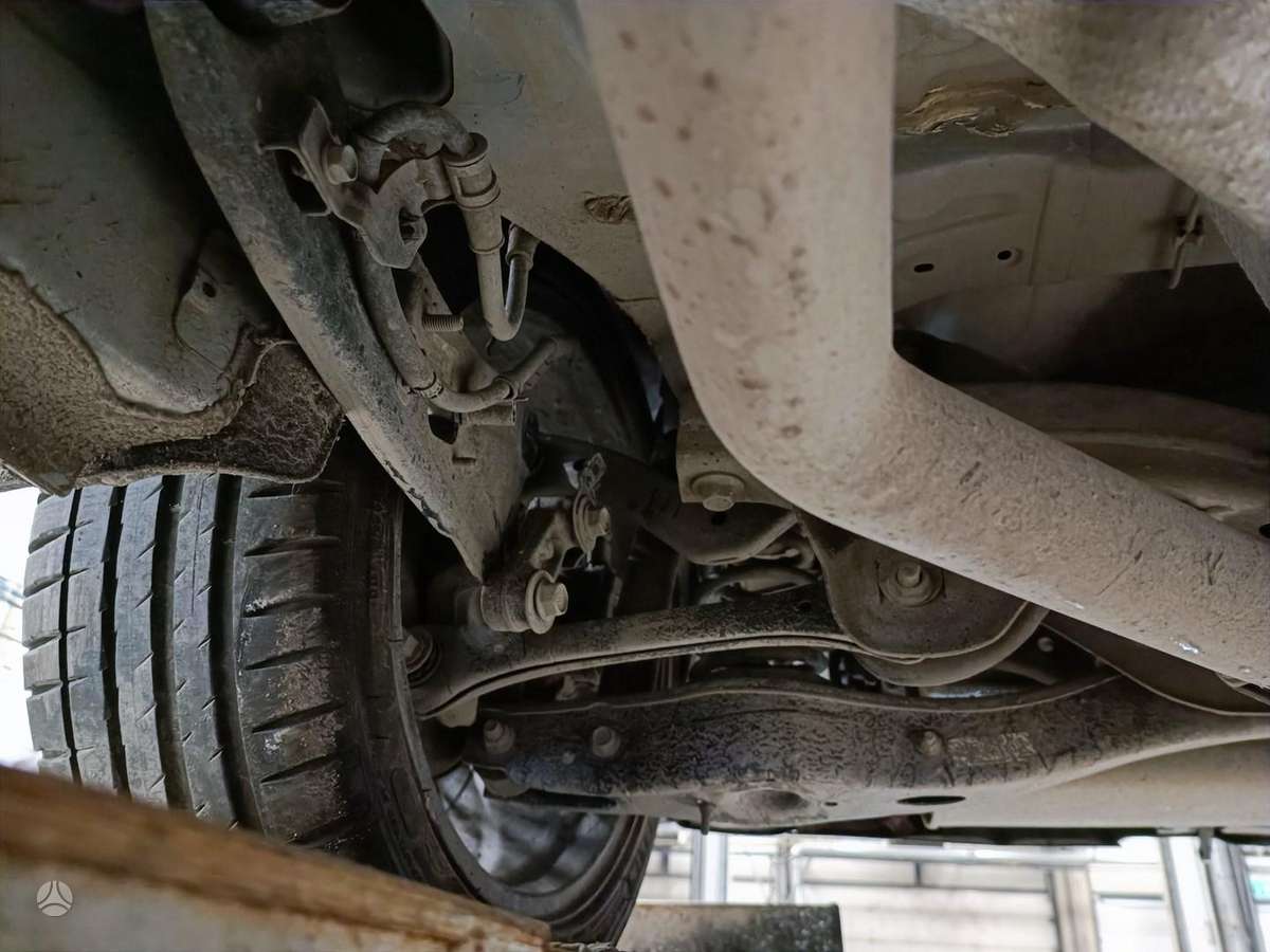Kia ProCeed for parts