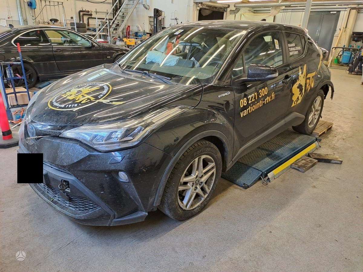 Toyota C-HR rezerves daļās