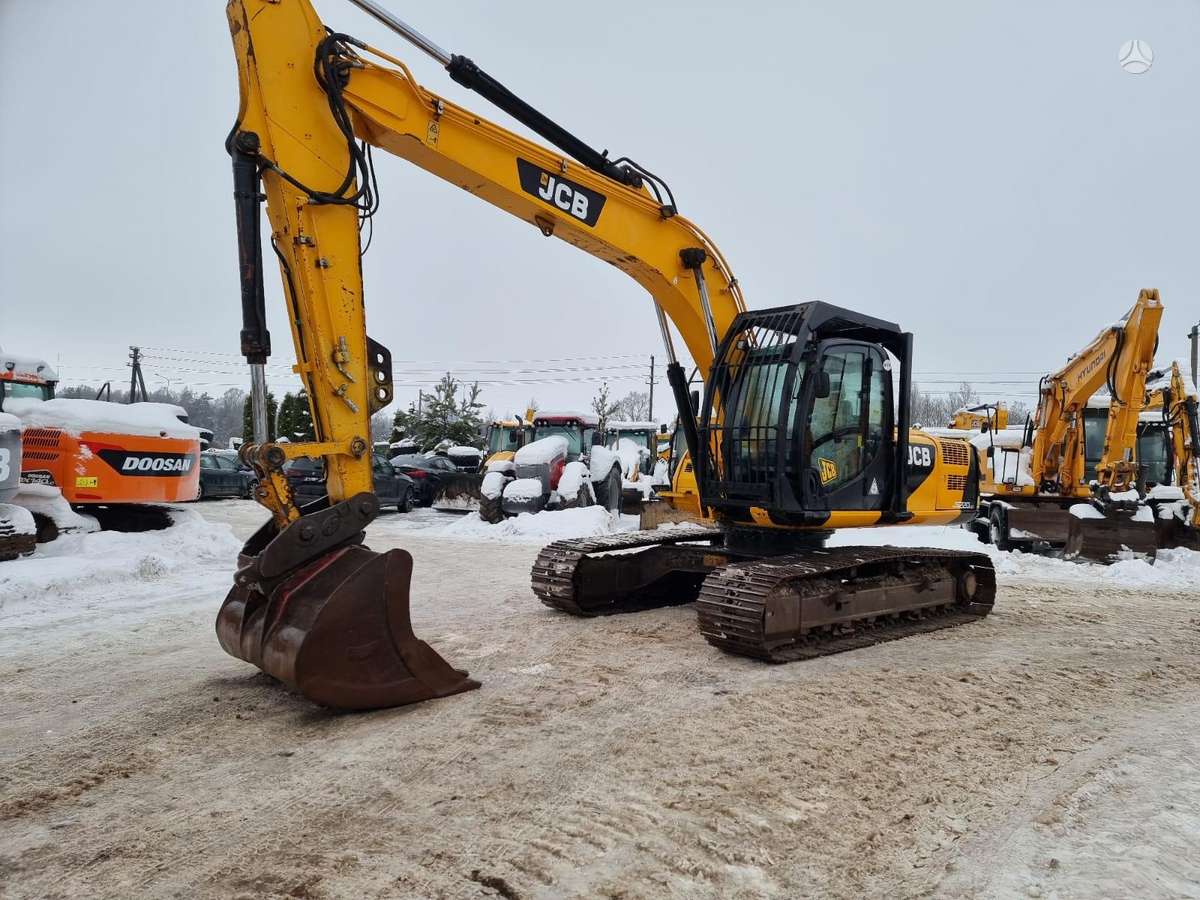 JCB JCB JS220LC, excavator