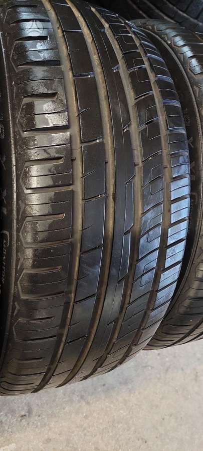 General, summer 235/40 R19