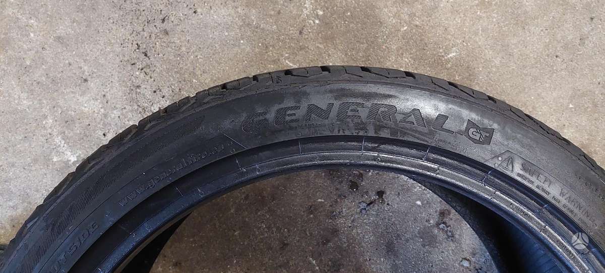General, vasaras 235/40 R19