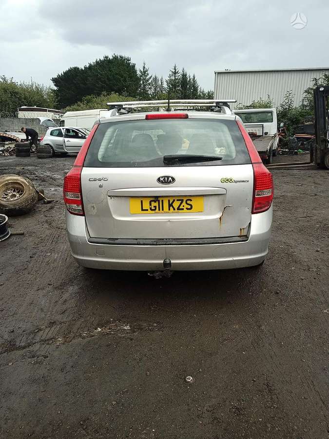 Kia Ceed по частям