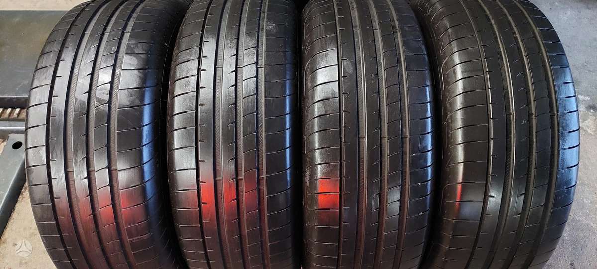 Goodyear, vasaras 255/60 R18
