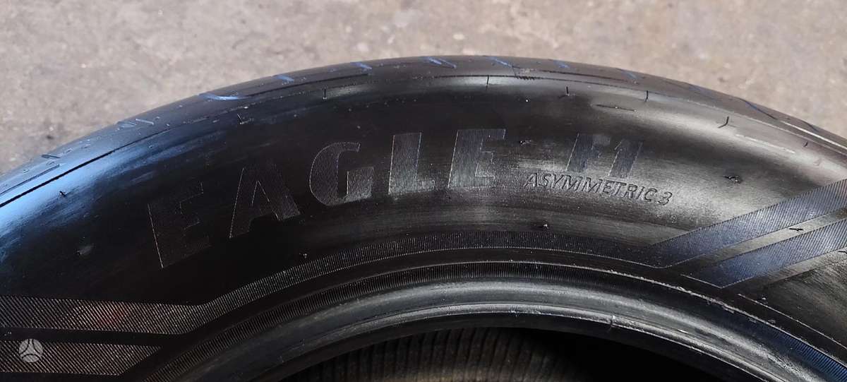 Goodyear, vasaras 255/60 R18