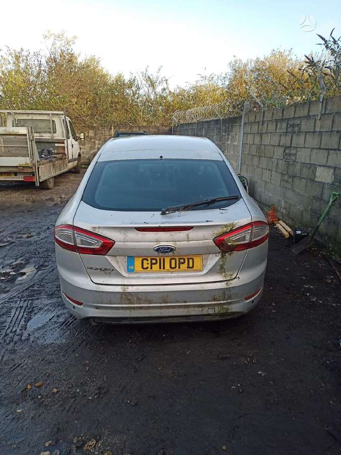 Ford Mondeo dalimis
