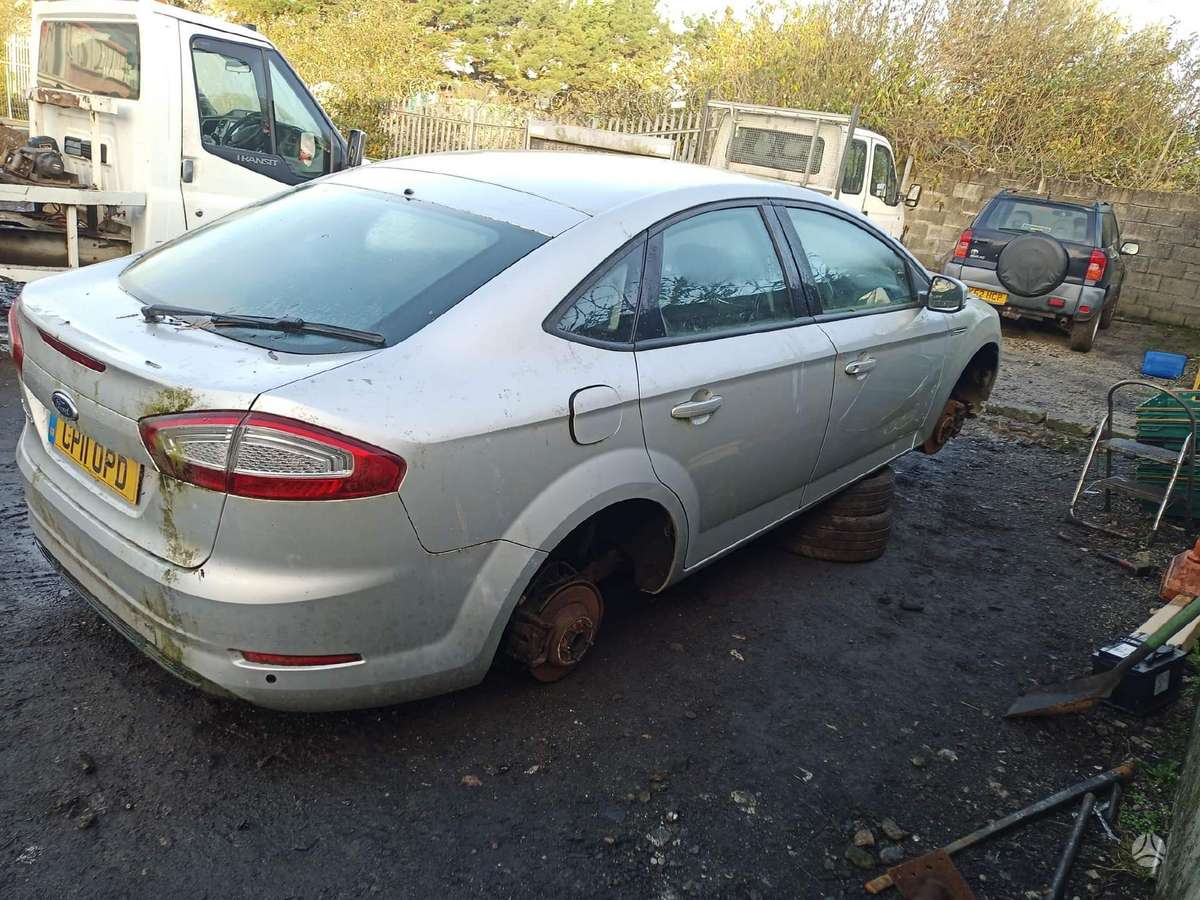 Ford Mondeo по частям