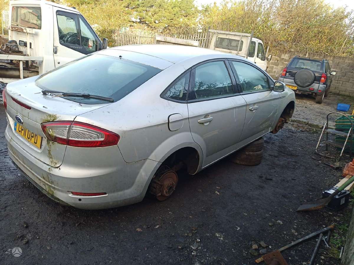 Ford Mondeo rezerves daļās